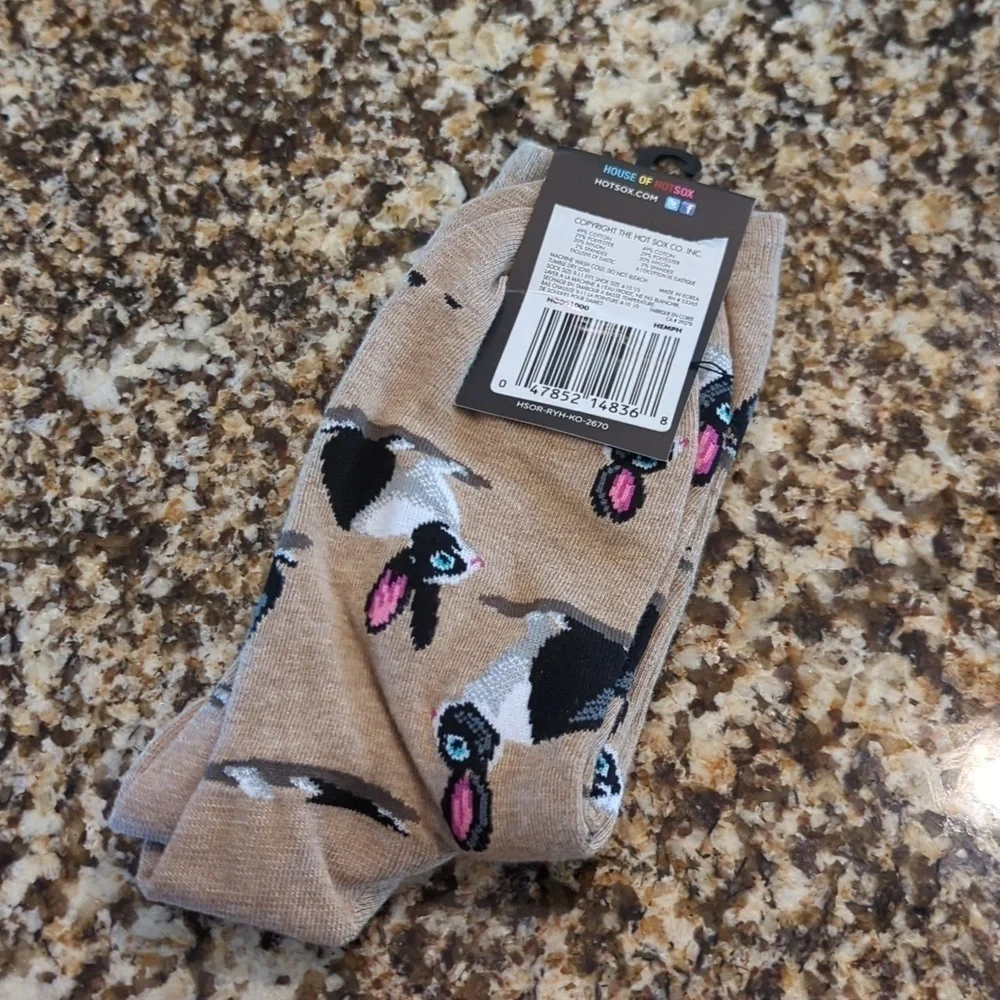 Sock Size 9-11 Hotsox Women's Bunny Print